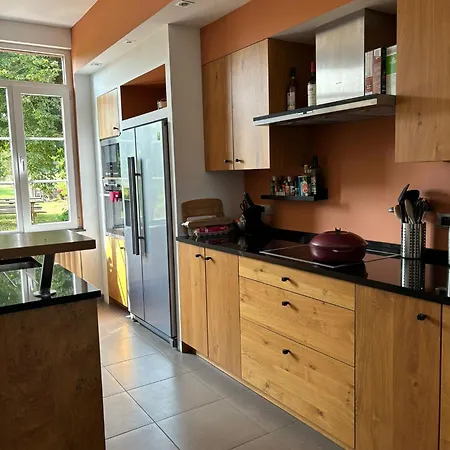 La Maison Calestienne * 莱斯河畔的汉恩