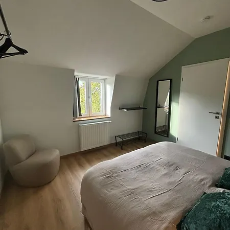 Hébergement de vacances La Maison Calestienne *