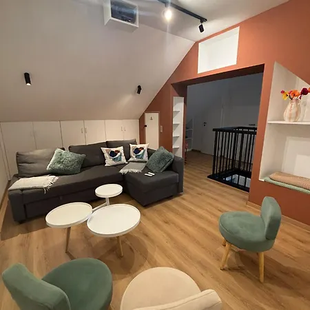 Hébergement de vacances La Maison Calestienne *