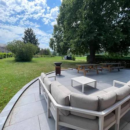 La Maison Calestienne Hébergement de vacances *