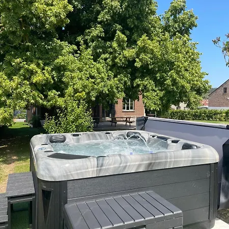 Hébergement de vacances La Maison Calestienne *
